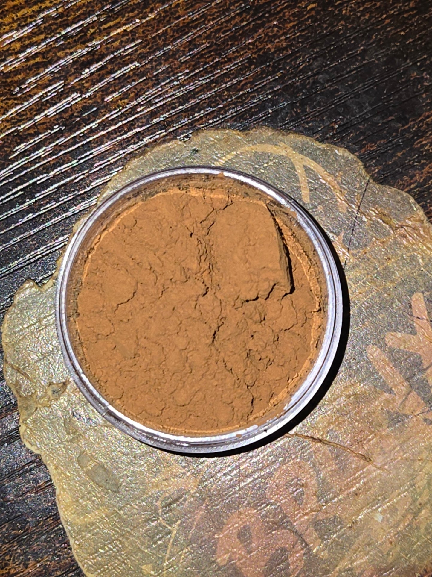Pseudo Powder 45.3% total Alka 51.8%